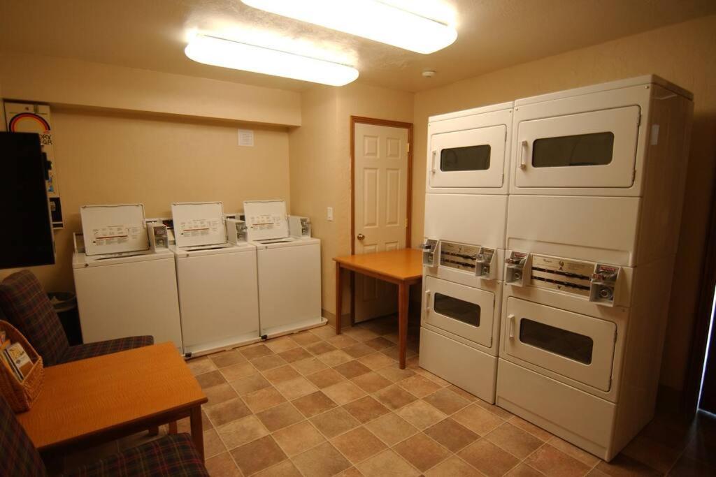 Royal Vista II Pool-Spa Ski-In Out Gym, Sauna, Laundry, Bbq Brian Head Buitenkant foto